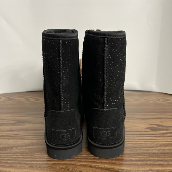 UGG Boots Classic Short Black Silver Metallic Spots US Women’s Size 5 Comfy - Picture 6 of 12